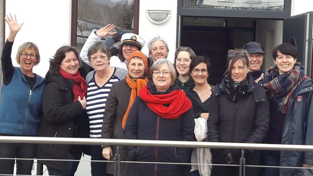 Gruppenbild mit Kapitänin - der Schreibkurs 2019, Copyright Cornelia Saxe